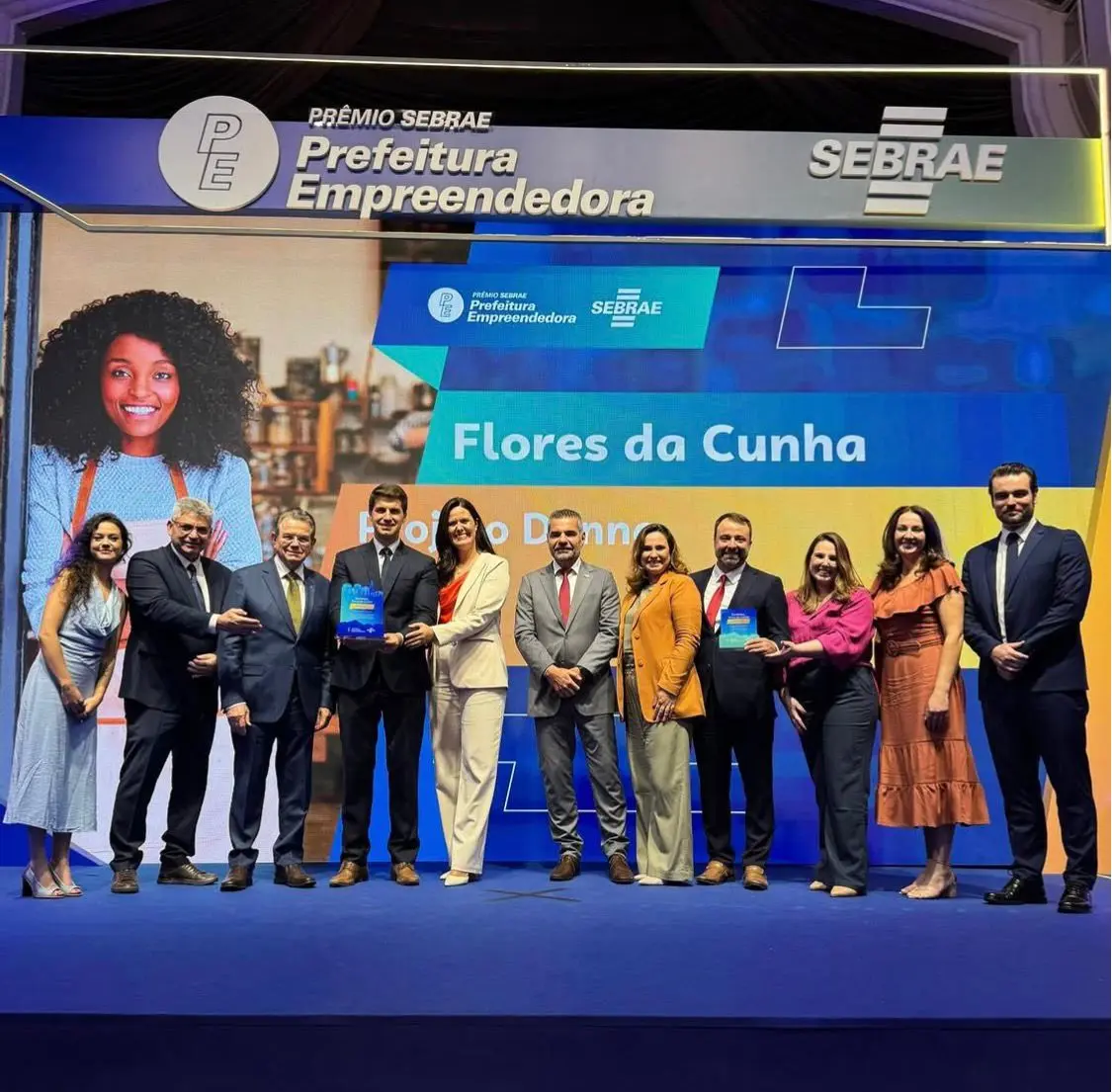 Representantes de Flores da Cunha na cerimônia do Prêmio Sebrae Prefeitura Empreendedora